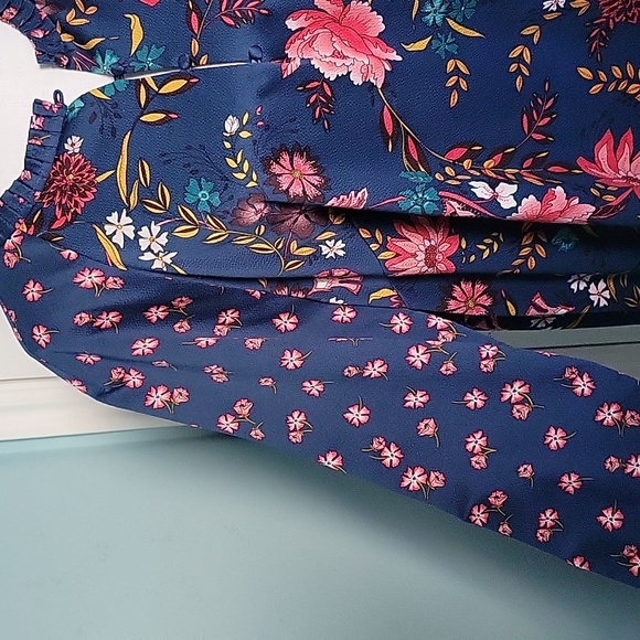 NWT Bold Floral Dress - Picture 3 of 4